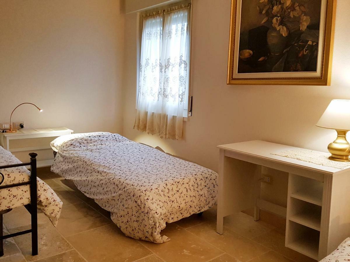 Foresteria Borgo Delle Grazie 쿠르타토네 외부 사진